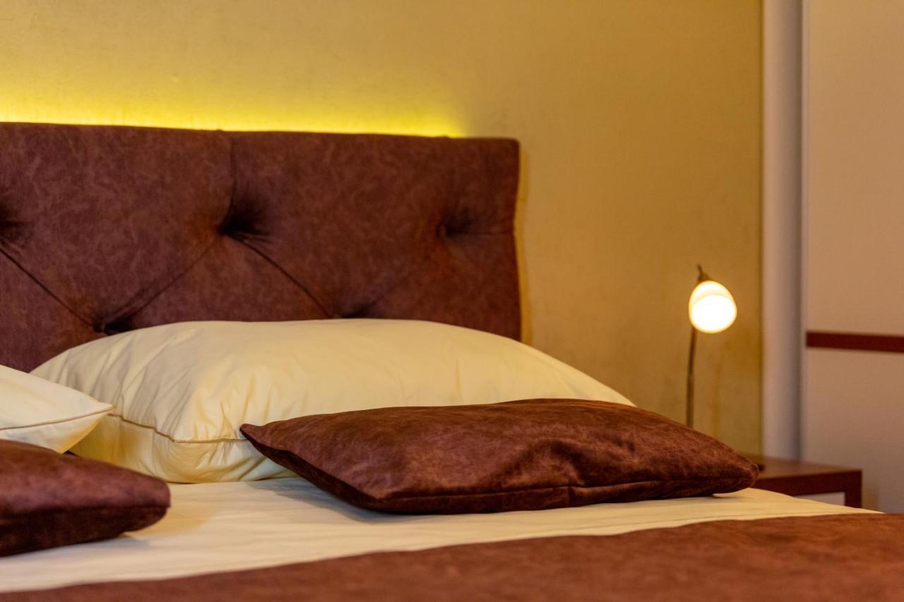 Studio Apartment Oleander Сплит Экстерьер фото